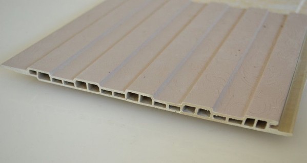 云南PVC墙板哪家好 蓝宝石生态木墙面厂家 昆明西山蓝宝石塑料装饰材料厂