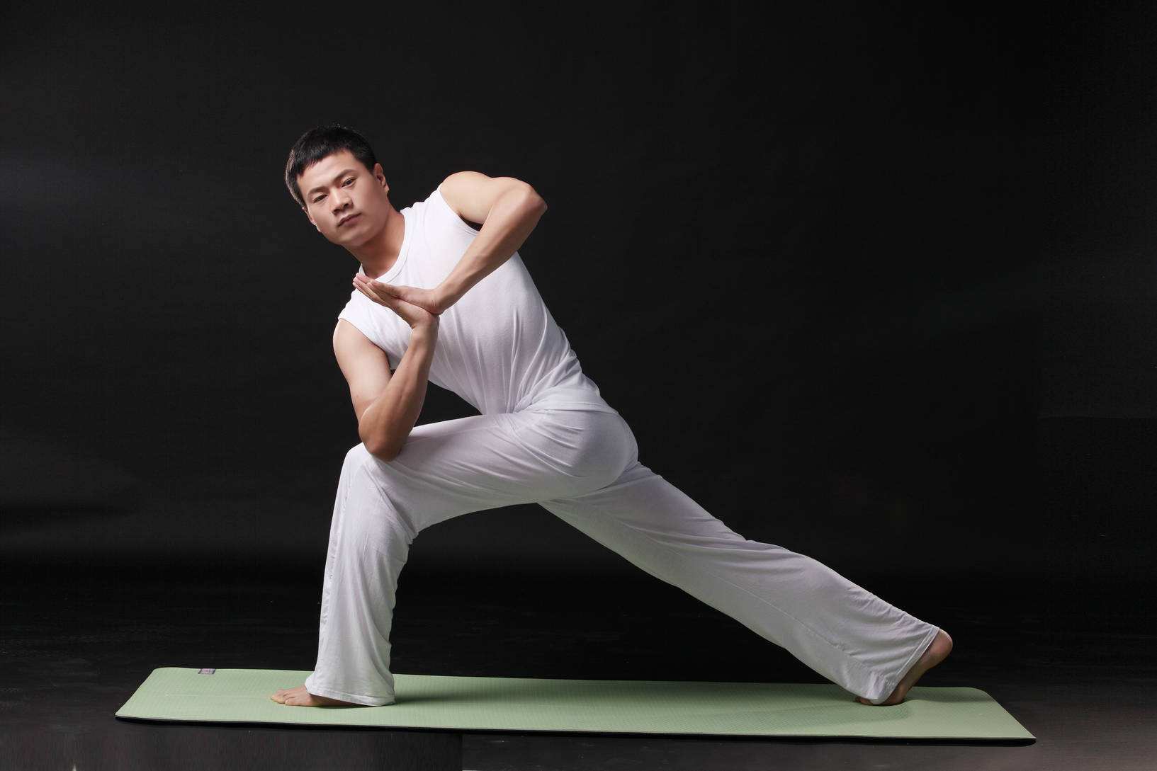 产后瑜伽效果怎么样_瑜伽背心相关-北京吉祥梅朵文化发展有限公司