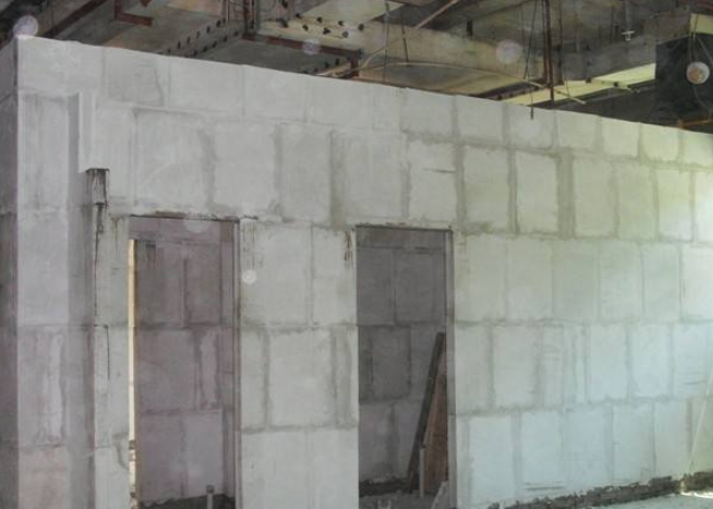 硅酸钙隔墙材料_石膏板隔墙相关-武汉臻辉博商贸发展有限公司