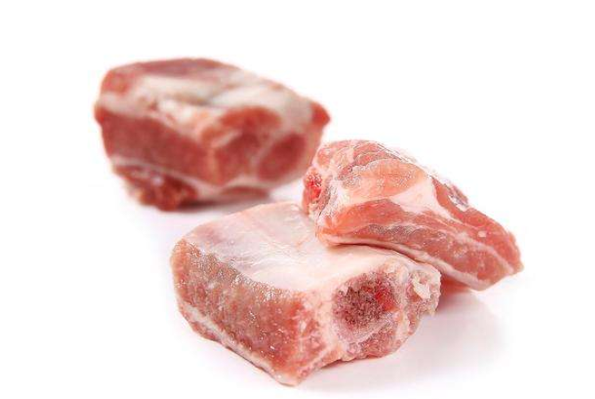 土猪肉猪软骨肋排批发价_烟熏猪肉-重庆市片片通宏发食品加工厂